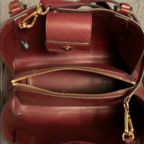 Michael Kors small purse - Picture 4 of 4